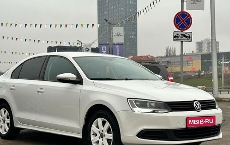 Volkswagen Jetta VI, 2014 год, 1 260 000 рублей, 1 фотография
