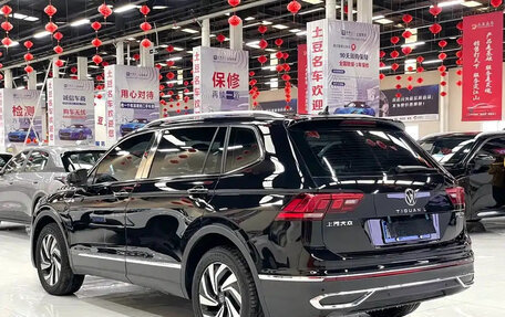 Volkswagen Tiguan II, 2024 год, 3 692 000 рублей, 6 фотография