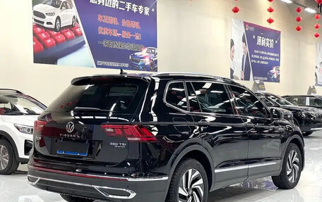 Volkswagen Tiguan II, 2024 год, 3 692 000 рублей, 4 фотография