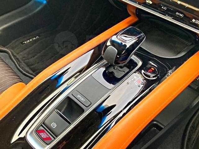 Honda Vezel, 2021 год, 1 275 000 рублей, 6 фотография