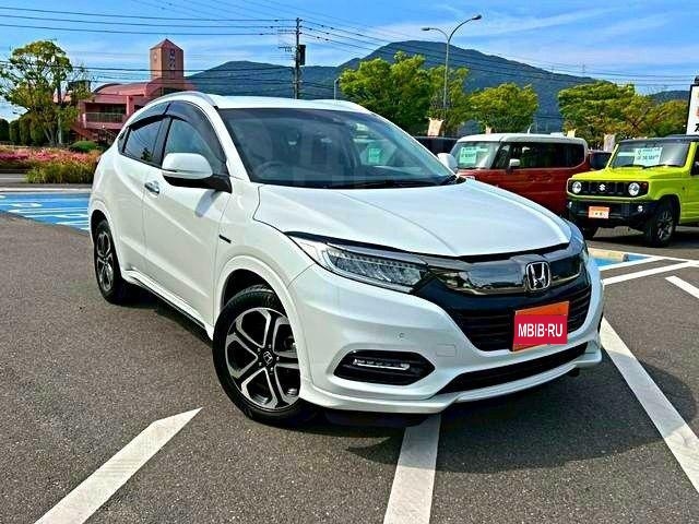 Honda Vezel, 2021 год, 1 275 000 рублей, 10 фотография