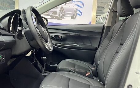 Toyota Yaris XP150 рестайлинг, 2022 год, 1 070 325 рублей, 7 фотография