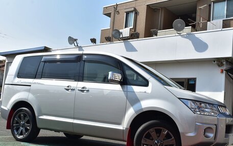 Mitsubishi Delica D:5 I, 2019 год, 2 098 000 рублей, 3 фотография