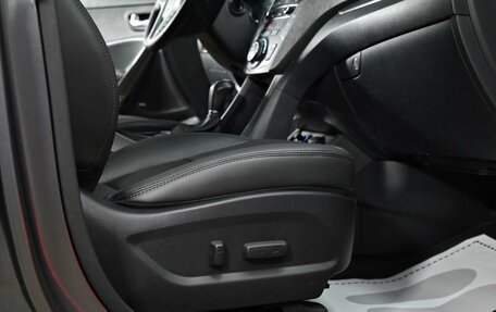 Hyundai Santa Fe III рестайлинг, 2018 год, 1 795 000 рублей, 15 фотография