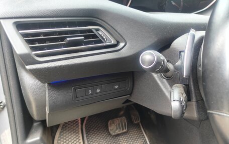 Peugeot 308 II, 2019 год, 1 500 000 рублей, 8 фотография