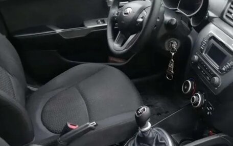 KIA Rio III рестайлинг, 2015 год, 870 000 рублей, 12 фотография