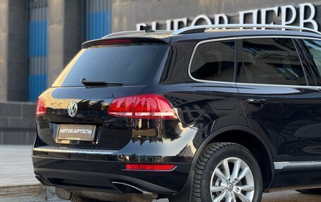 Volkswagen Touareg III, 2011 год, 2 200 000 рублей, 13 фотография