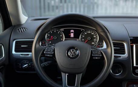 Volkswagen Touareg III, 2011 год, 2 200 000 рублей, 19 фотография