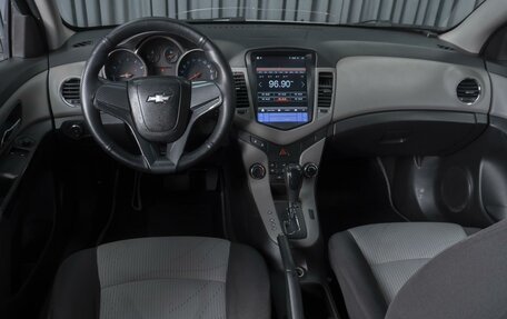 Chevrolet Cruze II, 2011 год, 721 000 рублей, 6 фотография