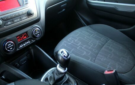 KIA Rio III рестайлинг, 2012 год, 855 000 рублей, 13 фотография