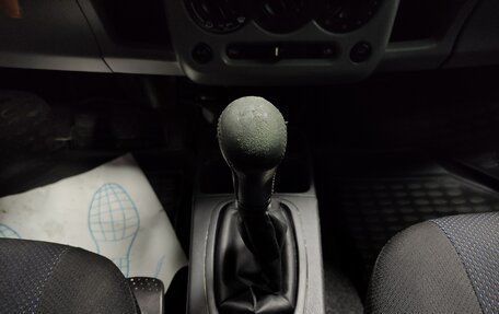 Suzuki Ignis II (HR), 2007 год, 390 000 рублей, 13 фотография