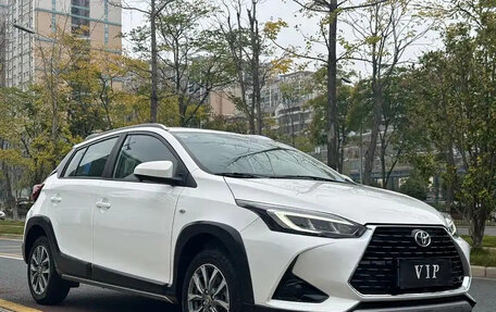 Toyota Yaris XP150 рестайлинг, 2021 год, 1 483 000 рублей, 1 фотография