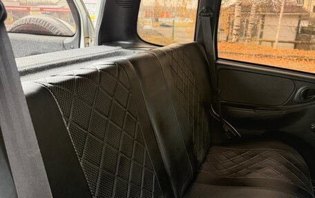 Chevrolet Niva I рестайлинг, 2018 год, 810 000 рублей, 4 фотография