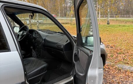 Chevrolet Niva I рестайлинг, 2018 год, 810 000 рублей, 5 фотография