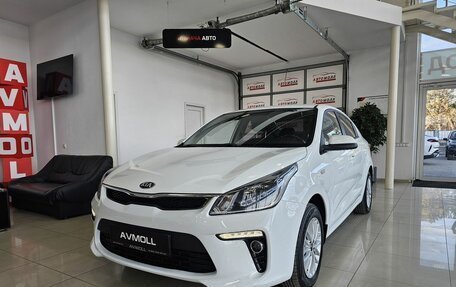 KIA Rio IV, 2018 год, 1 649 000 рублей, 2 фотография