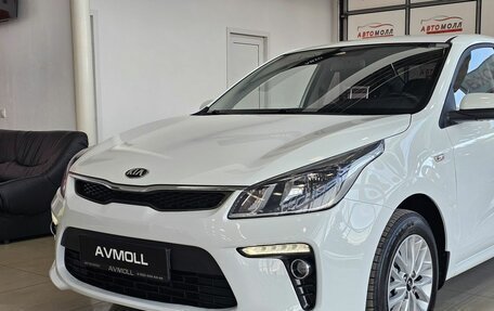 KIA Rio IV, 2018 год, 1 649 000 рублей, 3 фотография