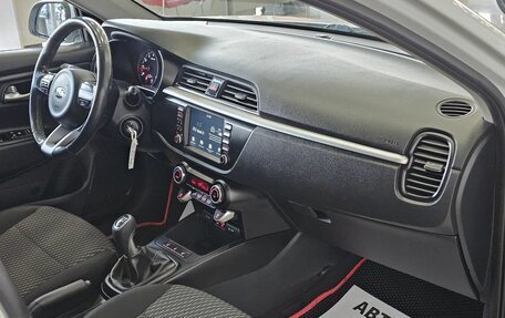 KIA Rio IV, 2018 год, 1 649 000 рублей, 21 фотография