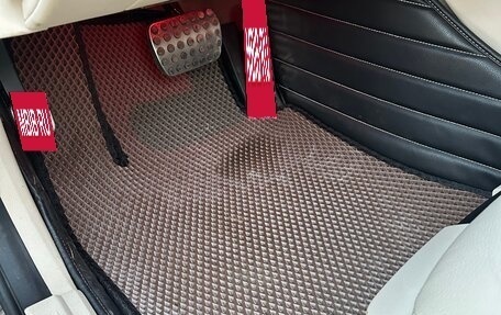 Mercedes-Benz CLS, 2014 год, 2 470 000 рублей, 14 фотография