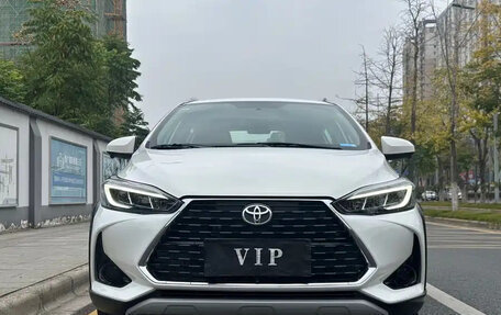 Toyota Yaris XP150 рестайлинг, 2021 год, 1 483 000 рублей, 2 фотография