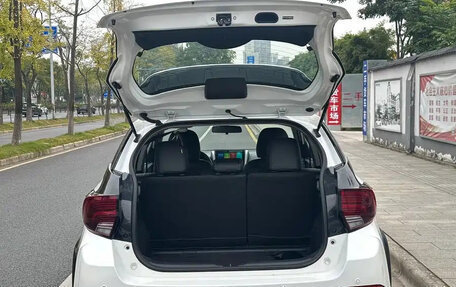 Toyota Yaris XP150 рестайлинг, 2021 год, 1 483 000 рублей, 18 фотография