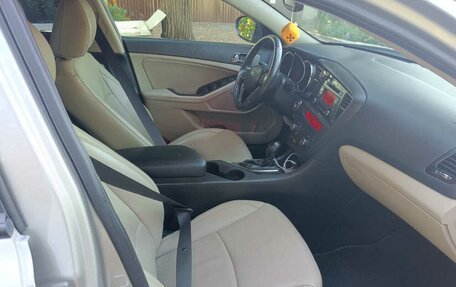 KIA Optima III, 2012 год, 1 350 000 рублей, 6 фотография