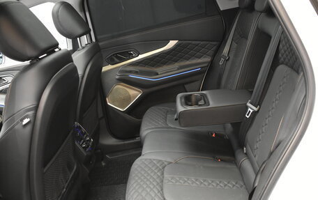 CheryExeed TXL, 2023 год, 2 490 000 рублей, 11 фотография