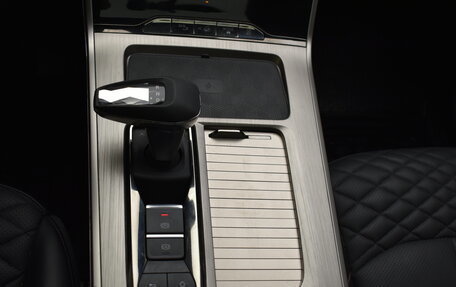 CheryExeed TXL, 2023 год, 2 490 000 рублей, 23 фотография