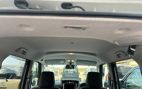 Toyota Roomy I, 2022 год, 897 000 рублей, 13 фотография