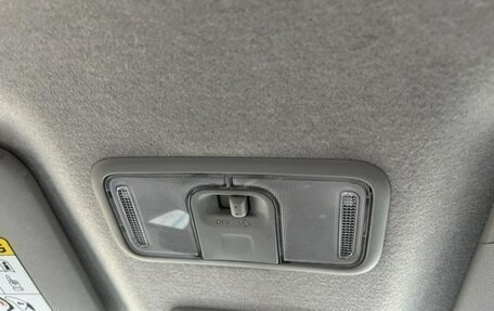 Toyota Roomy I, 2022 год, 897 000 рублей, 25 фотография