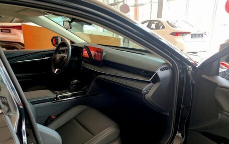 Toyota Camry, 2025 год, 4 950 000 рублей, 16 фотография