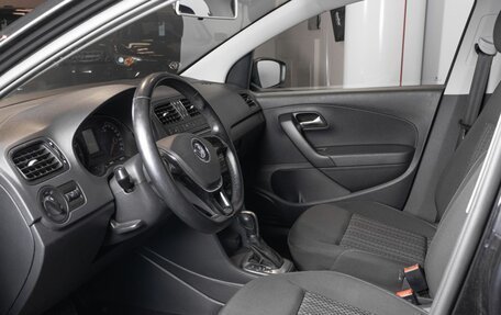Volkswagen Polo VI (EU Market), 2016 год, 1 190 200 рублей, 14 фотография