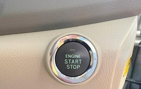 Toyota ISis I, 2017 год, 1 293 000 рублей, 8 фотография