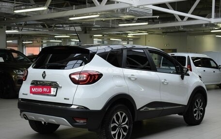 Renault Kaptur I рестайлинг, 2020 год, 1 390 000 рублей, 7 фотография