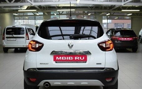 Renault Kaptur I рестайлинг, 2020 год, 1 390 000 рублей, 6 фотография