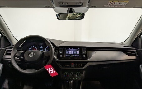 Skoda Rapid II, 2021 год, 1 050 000 рублей, 14 фотография