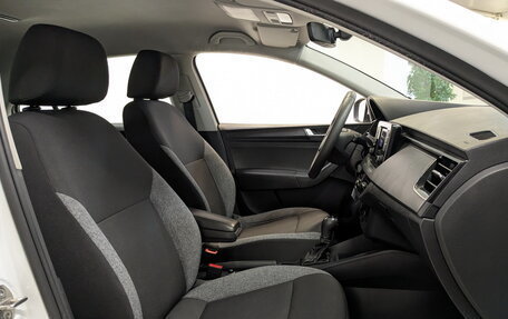 Skoda Rapid II, 2021 год, 1 050 000 рублей, 23 фотография