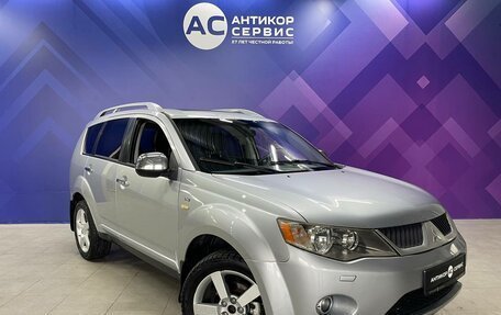 Mitsubishi Outlander III рестайлинг 3, 2007 год, 1 270 000 рублей, 3 фотография