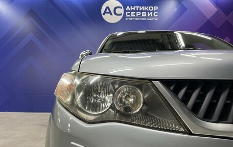 Mitsubishi Outlander III рестайлинг 3, 2007 год, 1 270 000 рублей, 9 фотография