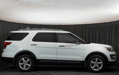 Ford Explorer VI, 2017 год, 2 800 000 рублей, 8 фотография