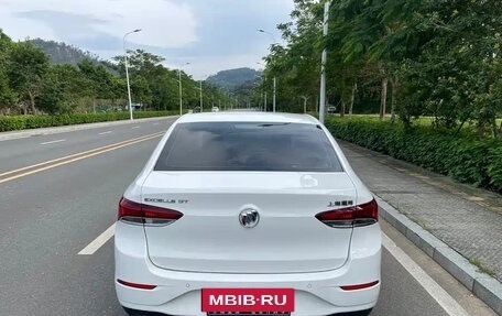 Buick Excelle III, 2022 год, 1 050 000 рублей, 6 фотография