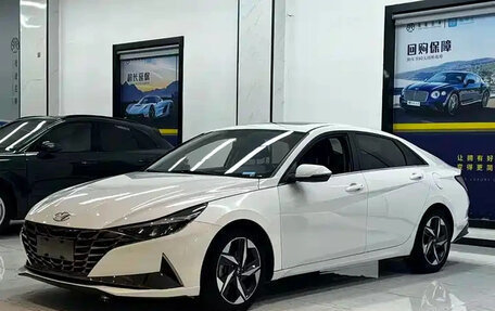 Hyundai Elantra, 2022 год, 1 700 000 рублей, 1 фотография