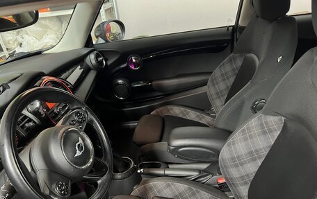 MINI Hatch, 2014 год, 1 400 000 рублей, 9 фотография