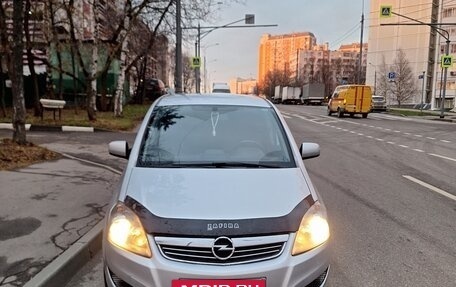 Opel Zafira B, 2010 год, 687 687 рублей, 11 фотография