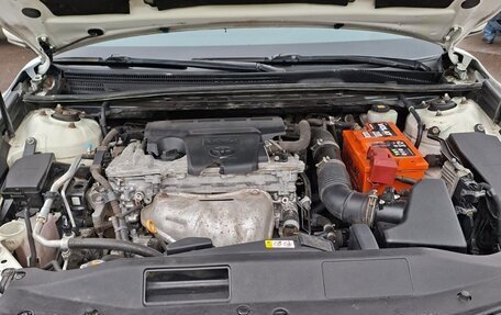 Toyota Camry, 2018 год, 1 800 000 рублей, 9 фотография