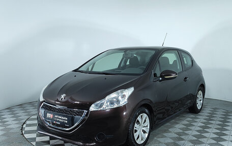 Peugeot 208 II, 2013 год, 829 000 рублей, 1 фотография