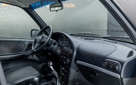 Chevrolet Niva I рестайлинг, 2013 год, 555 000 рублей, 14 фотография