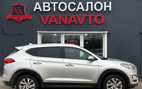 Hyundai Tucson III, 2019 год, 2 390 000 рублей, 4 фотография