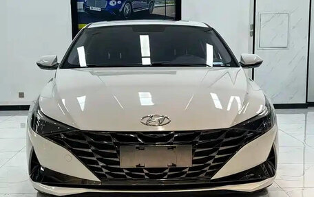 Hyundai Elantra, 2022 год, 1 700 000 рублей, 2 фотография