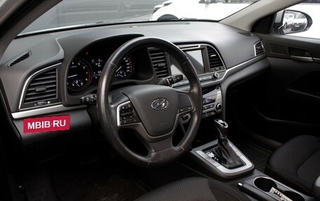 Hyundai Elantra VI рестайлинг, 2017 год, 1 450 000 рублей, 6 фотография