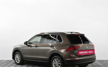 Volkswagen Tiguan II, 2017 год, 1 699 000 рублей, 4 фотография